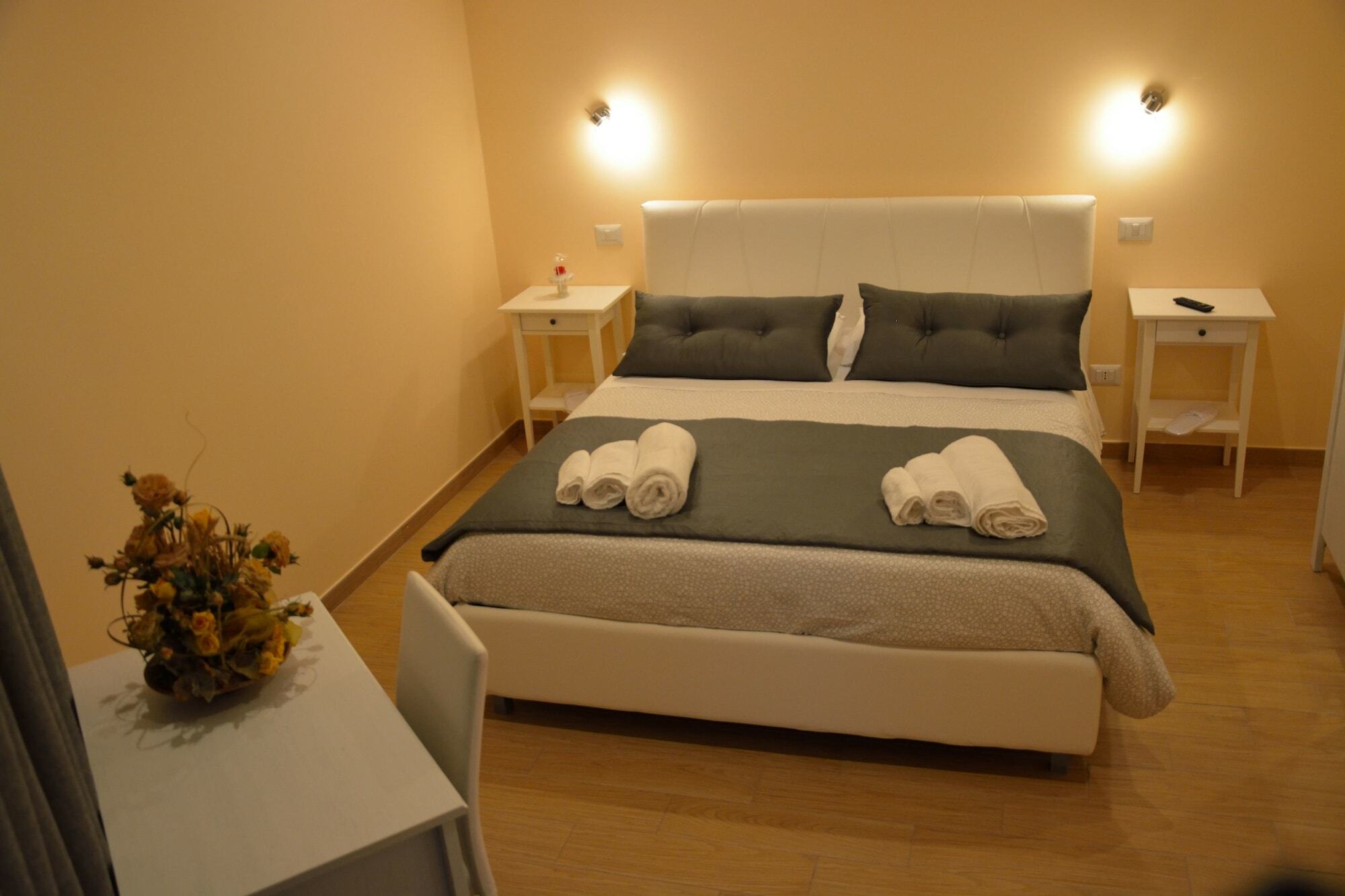 B&B "Croce Nivera" Vibo Valentia Exterior foto