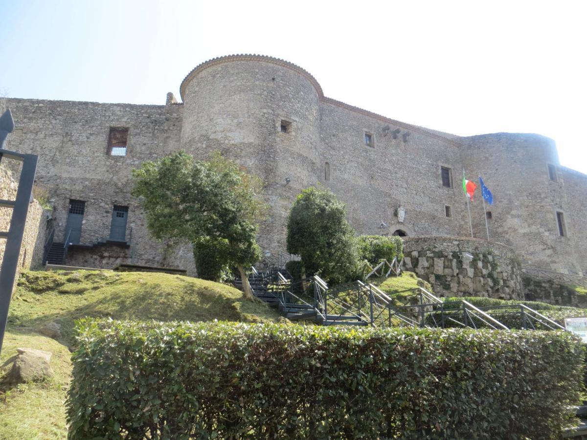 B&B "Croce Nivera" Vibo Valentia Exterior foto